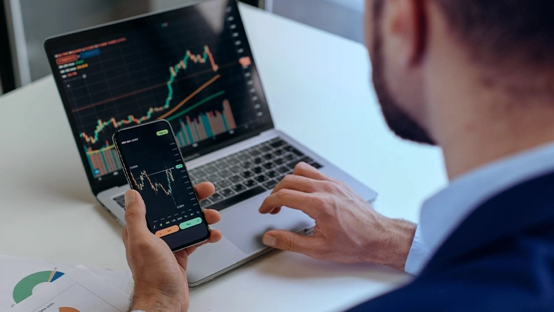 Helmorixy KI-Handelsdashboard